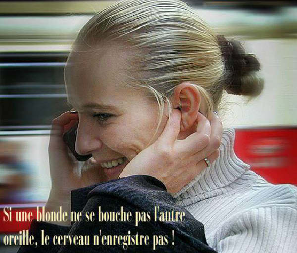 la blonde et le telephone-humourenvrac